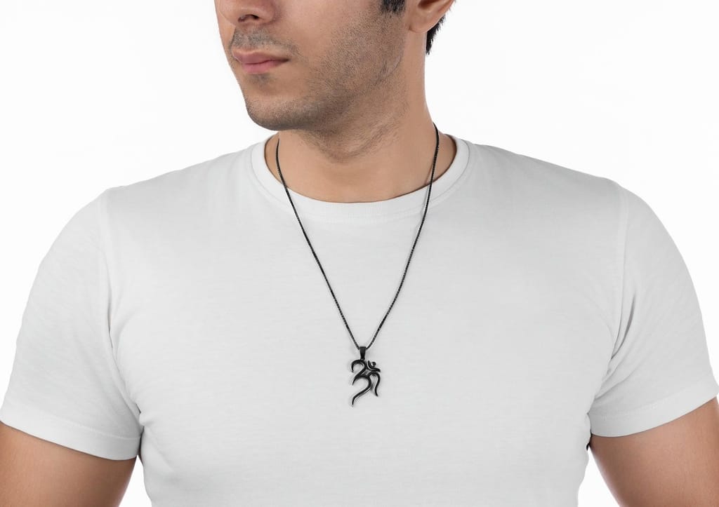 Classic Om Pendant