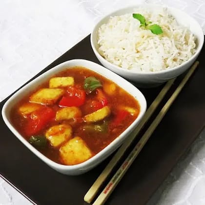 Chili Paneer Gravy With Steamed Rice