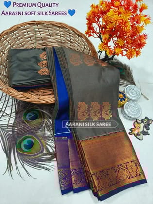 Elegant Aaarani Soft Silk Saree