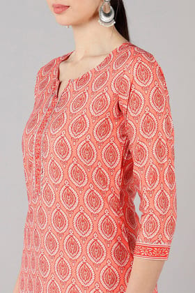 Peach Polyester Ethnic Motifs Straight Kurta Set PKSET1071