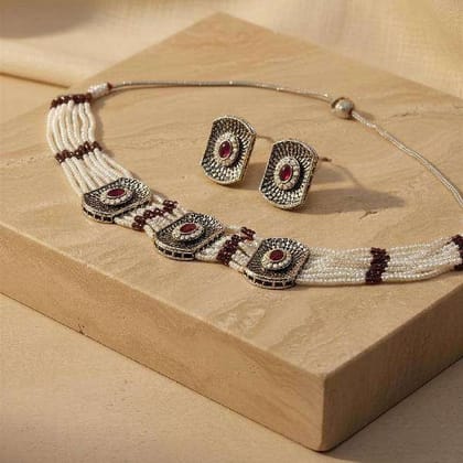 Rajwada Pearl Choker