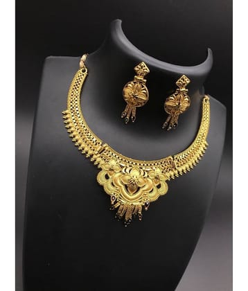 MGSV Alloy Golden Designer Necklaces Set