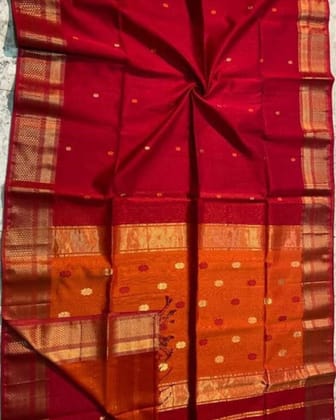 Dazzling Maheshwari Pure Handloom Silk Saree Red