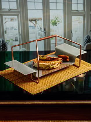 BasketWeave Serve: Artisan Basket Platter