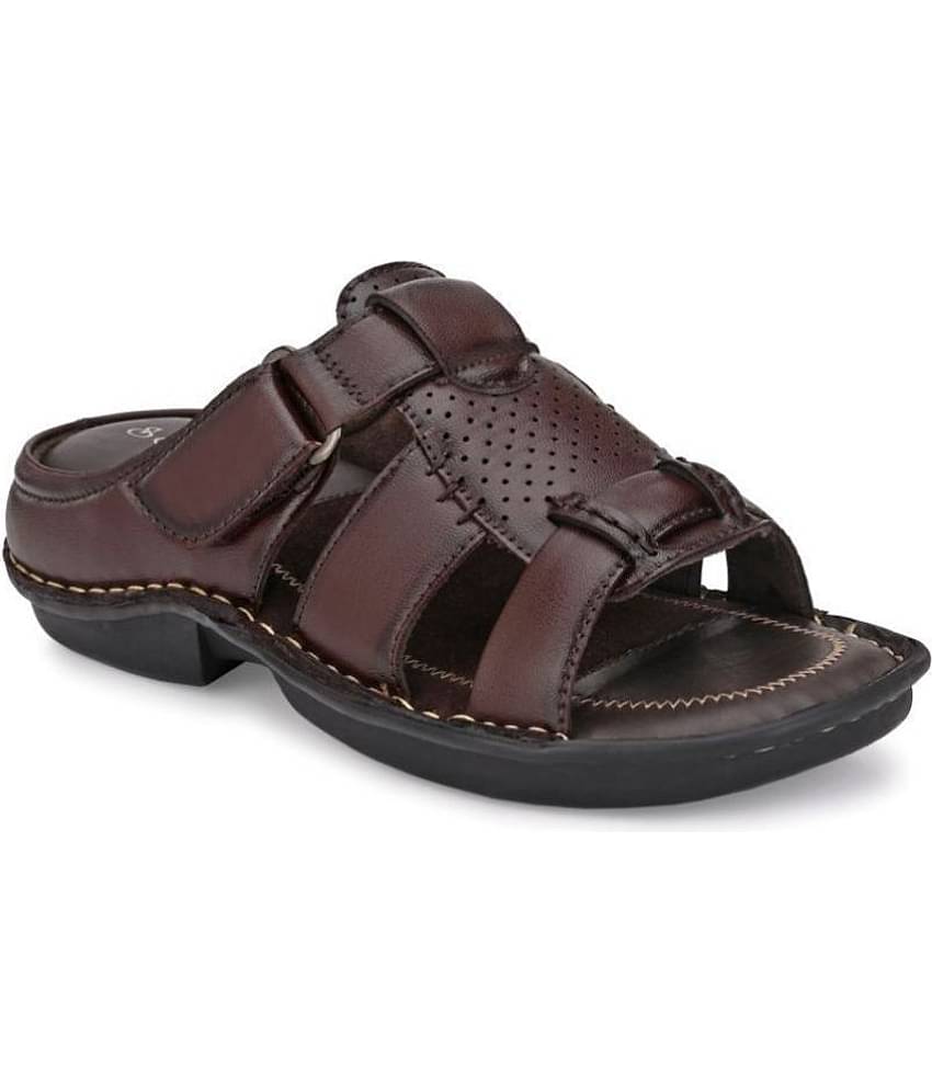 softio Brown Flip Flops