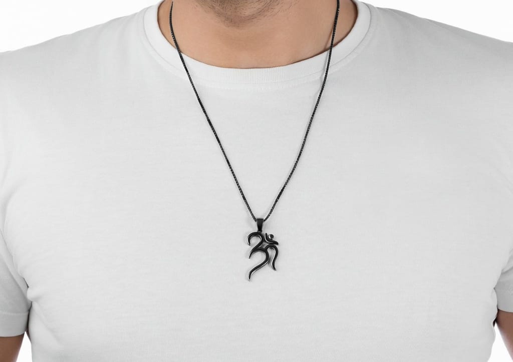 Classic Om Pendant