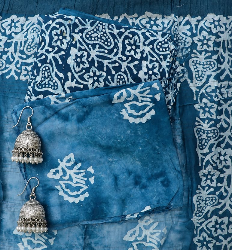 Handcrafted Batik Print 3 Piece Unstitched Muslin Cotton Suit set