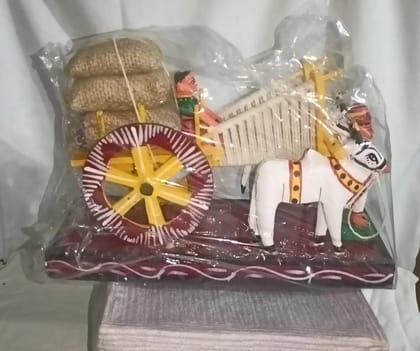 Handcrafted Indian Puppet Doll MADHURI DEVI MATTI BOMMALU