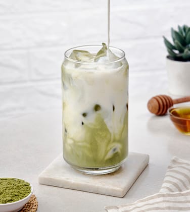 Iced Japanese Matcha Latte [Regular]