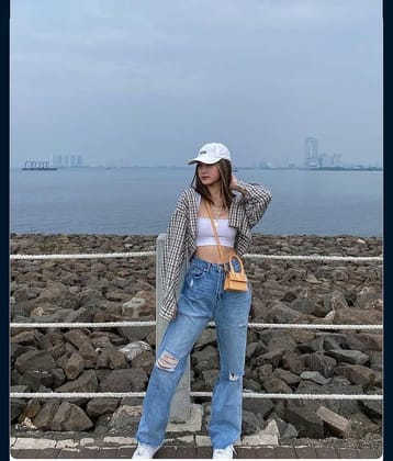 9x denims - Blue Denim Regular Fit Women's Jeans ( Pack of 1 )