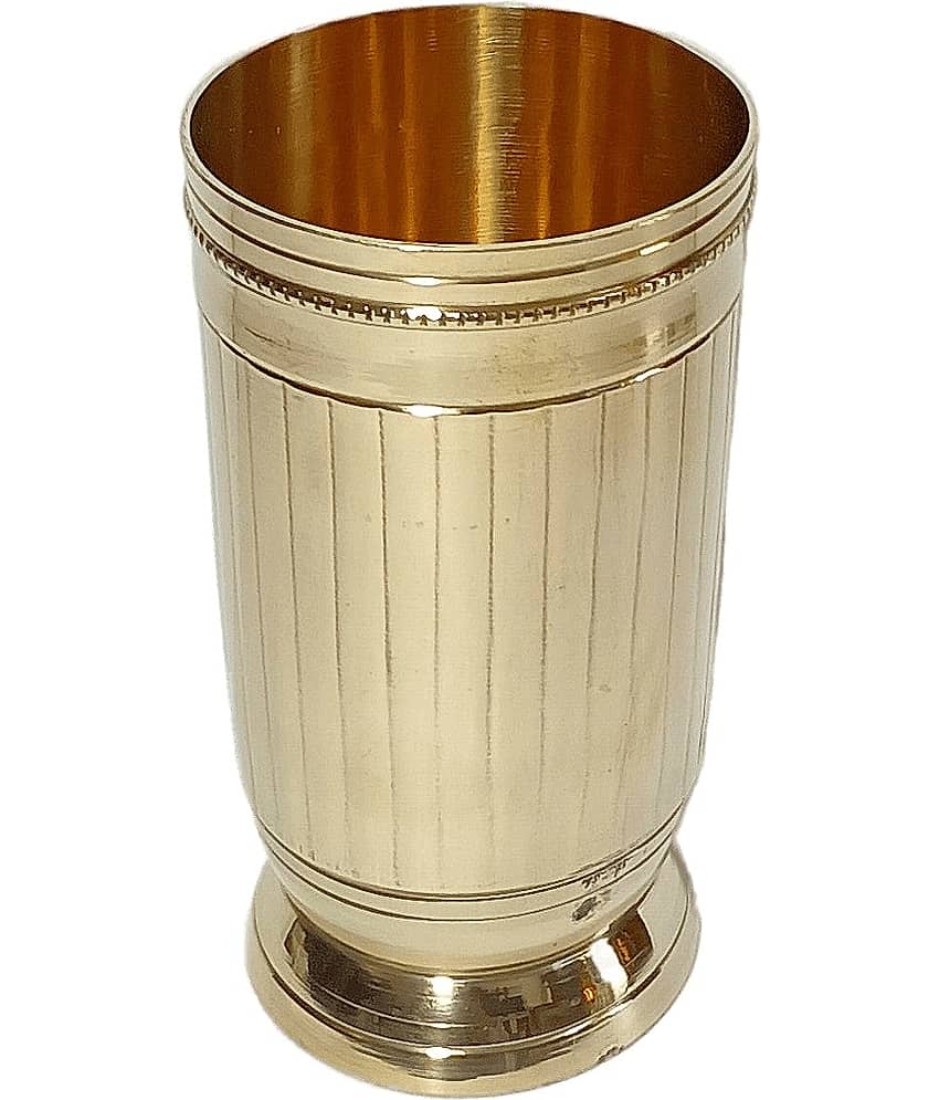 A & H ENTERPRISES - Heavy Water Brass Glasses 250 ml ( Pack of 1 )