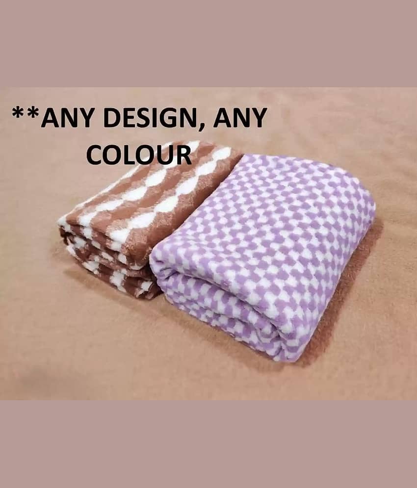 Mk weaves Microfibre Below 300 -GSM Bath Towels ( Multicolor , Pack of 1 )