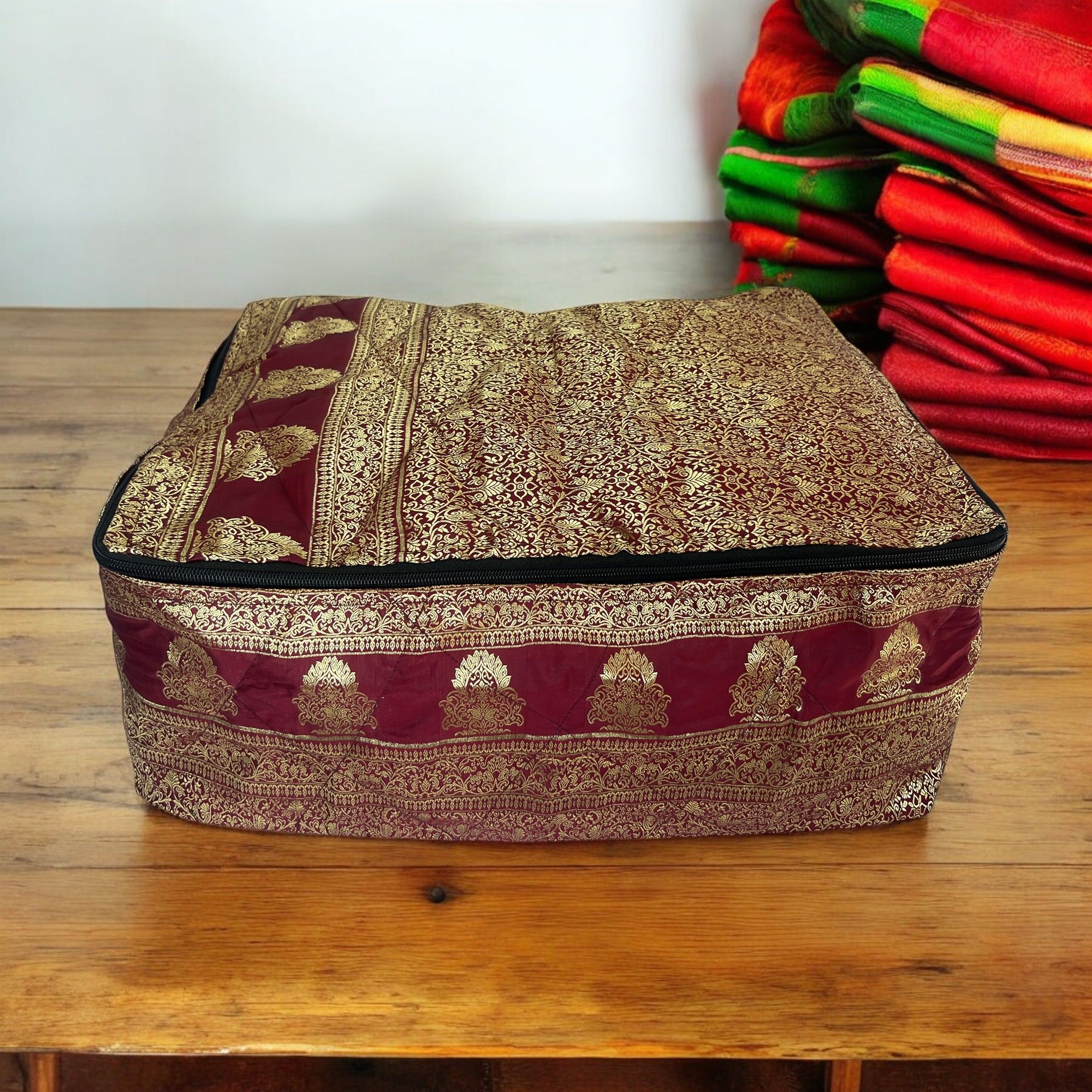 Premium Saree Storage Cover | Foldable Clothes Organizer Bag | Dustproof Wardrobe Storage