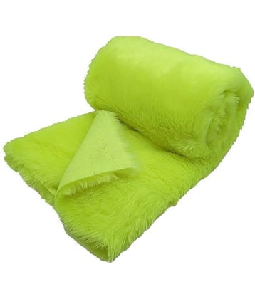 PRANSUNITA Super Soft Neon Yellow Fur Cloth, Size 38" x 32", Hair Length 2 cm, Used for Dresses, Home Furnishing, Soft Toys Making, Jackets Etc