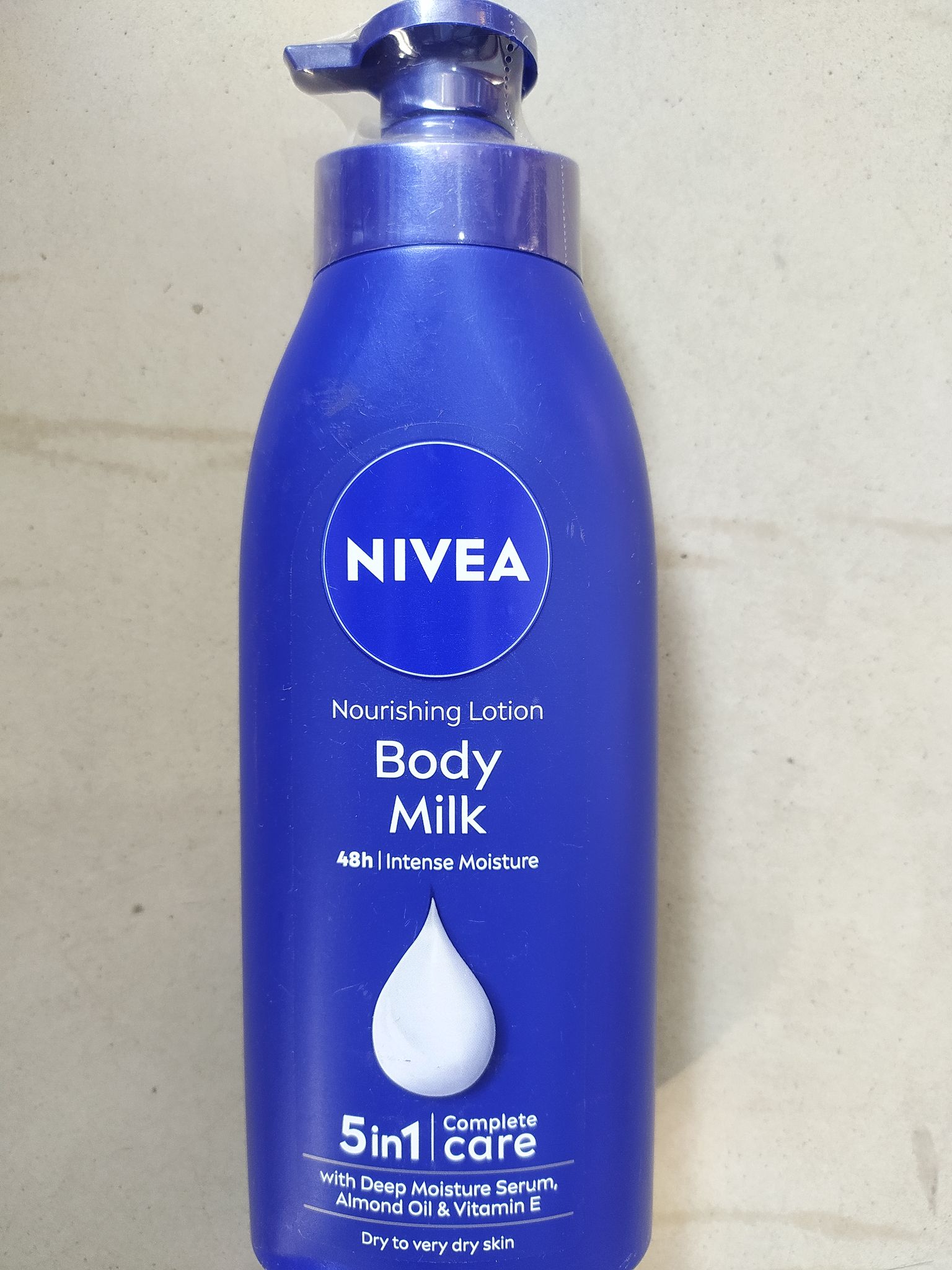 nivea nourishing lotion body milk 