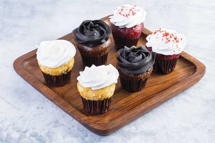 Assorted classic cupcakes pack of 6