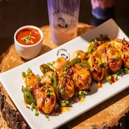 Darjeeling Wheat Chicken Korean Sweet Chilli Momo [ 6 Pcs]