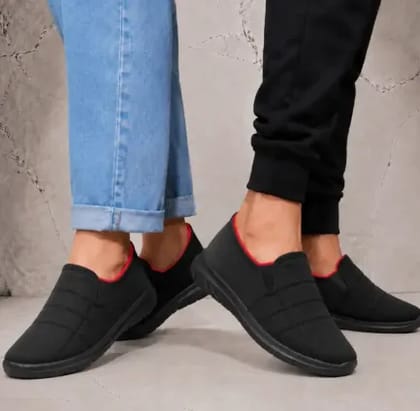 Black Unisex Foam Lycra Footwear Black Unisex Foam Lycra Footwear