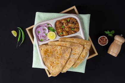 Mushroom Masala With Mini Triangle Paratha Lunchbox