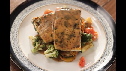 Grilled Pesto Cottage Cheese Steak