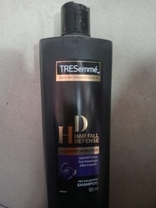 Tresemmé, Hair fall Defense Shampoo 