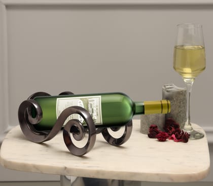 Swirl Wine Holder
