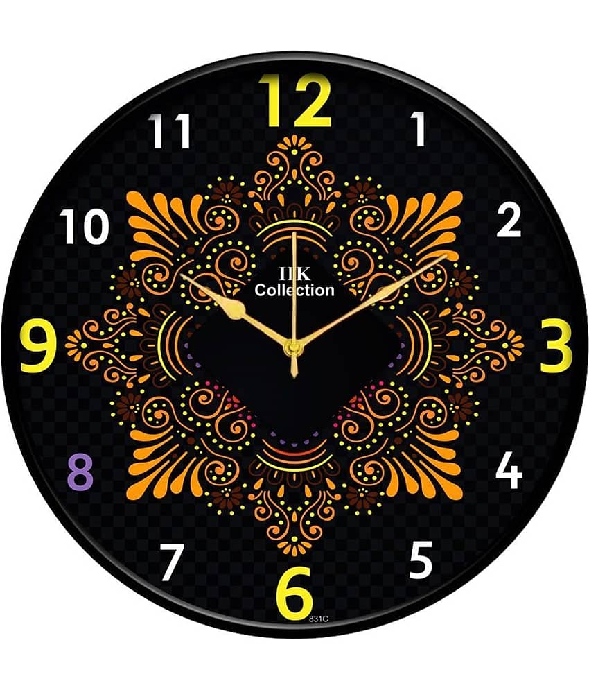 IIK COLLECTION - Circular Analog Wall Clock