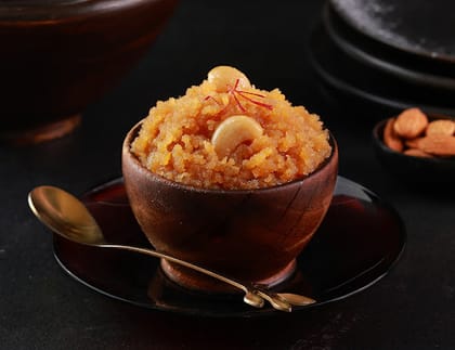 Pure Ghee Moong Dal Halwa [100 Gms]