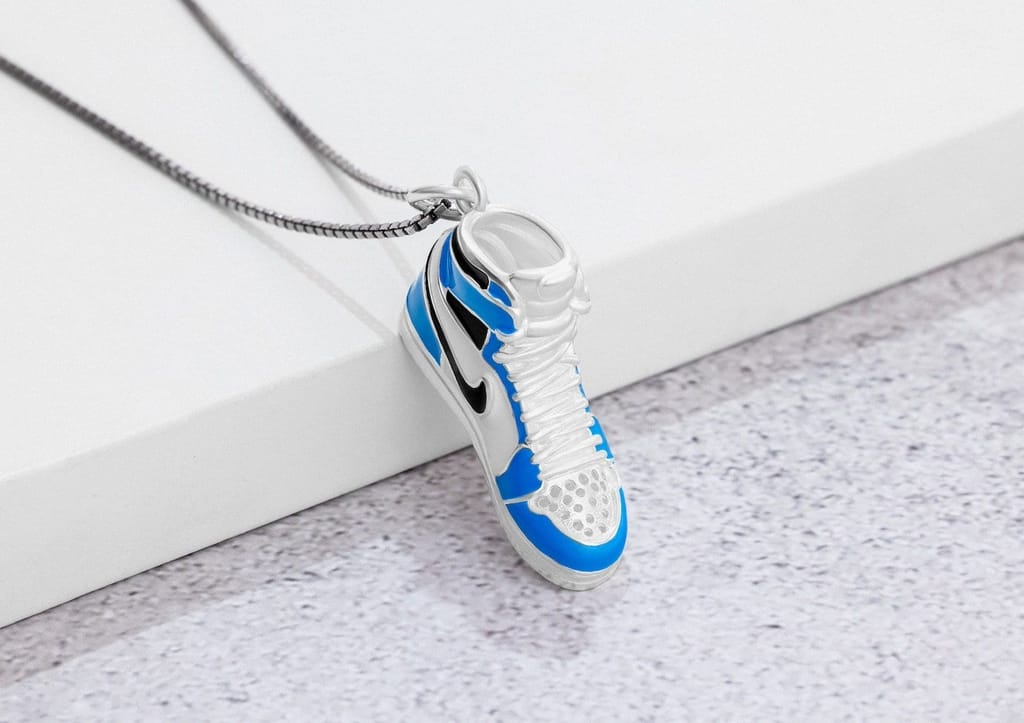 Street Kicks Pendant