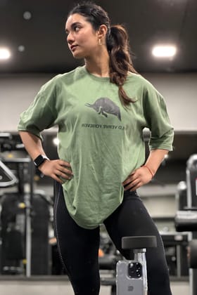 SHE REMEMBERED WHO SHE WAS Oversized T-shirt (Dark Sea Green)-XS