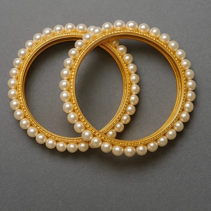 Pearl Plain Bangle