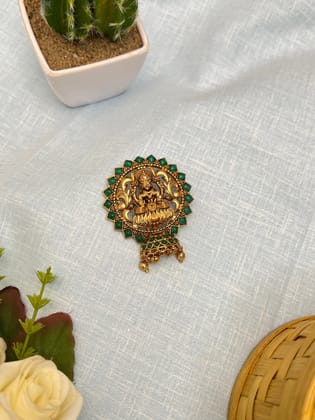 Small Antique Jade Bille 0444
