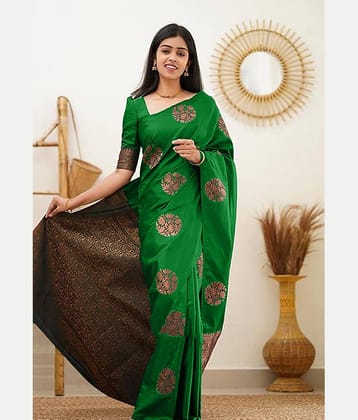 Yashika Banarasi Silk Printed Saree With Unstitched Blouse Piece ( Red )