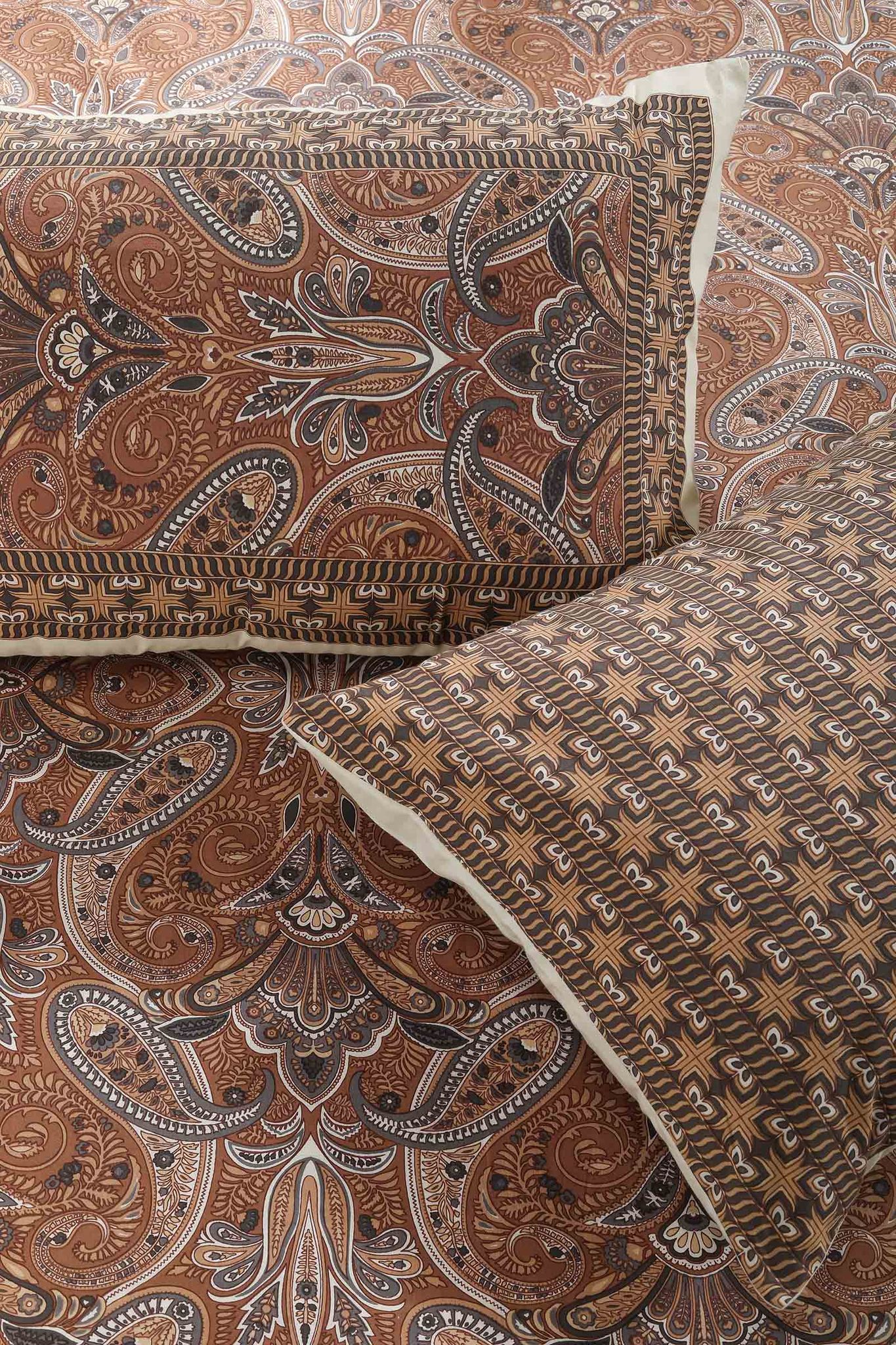 Paisely Cot Cotton Bedsheet-Double - 90 x 108 in / Brown / Brown