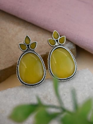 Shop Monalisa Oval Casual Stud Earrings Online | Sarichka-Yellow