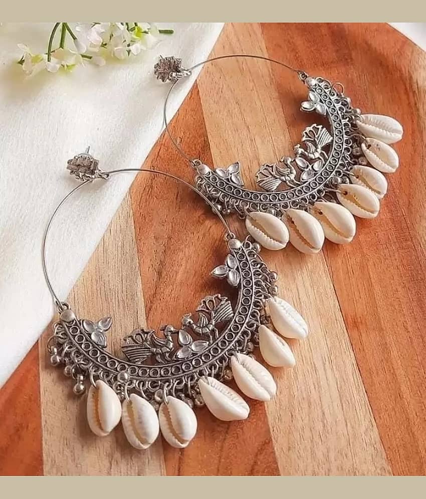 Samridhi DC Silver Jhumki Earrings ( Pack of 1 )