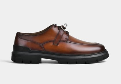 MEN TAN LACEUP WITH METAL ADORNMENT | STRIDEGRIP-EU 40/UK 6