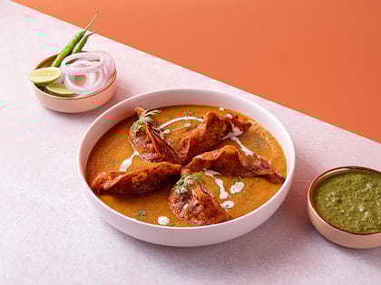 New! Makhani Momos - Chicken