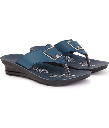PENNEN Brown Women's Slipper