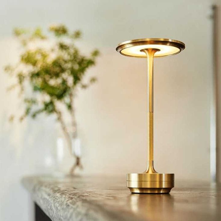 Rechargeable LED table lamp-Gold