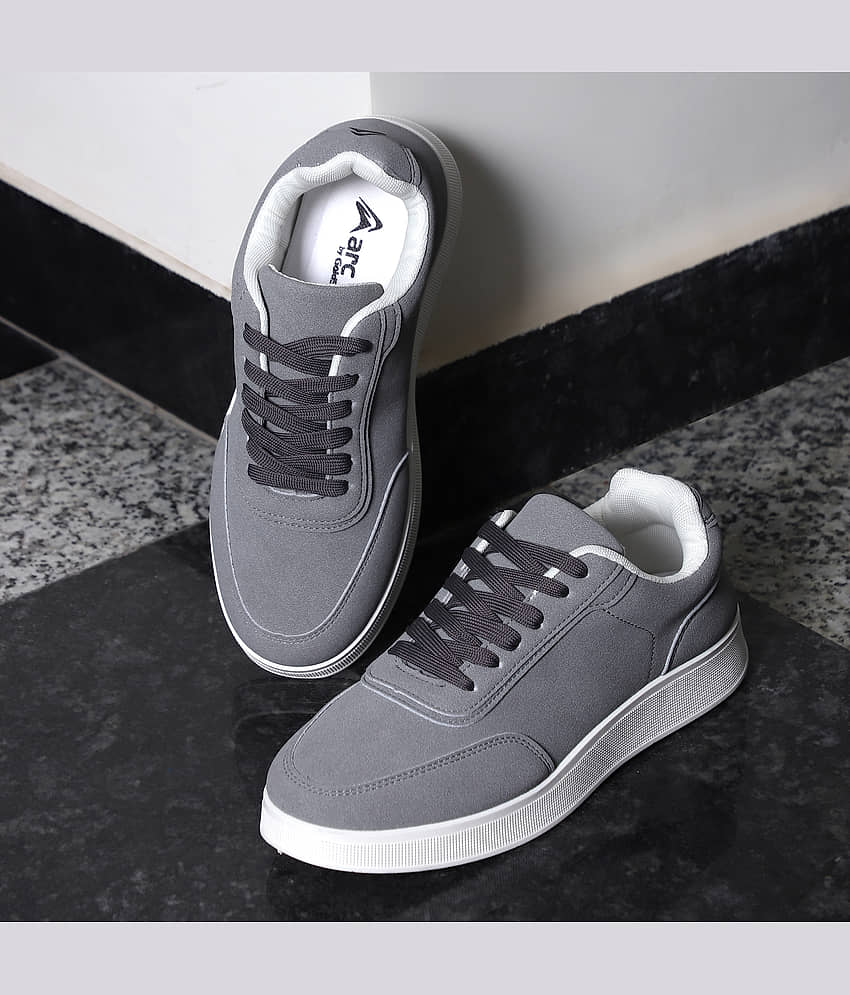 GOLDSTAR Brown Men's Sneakers