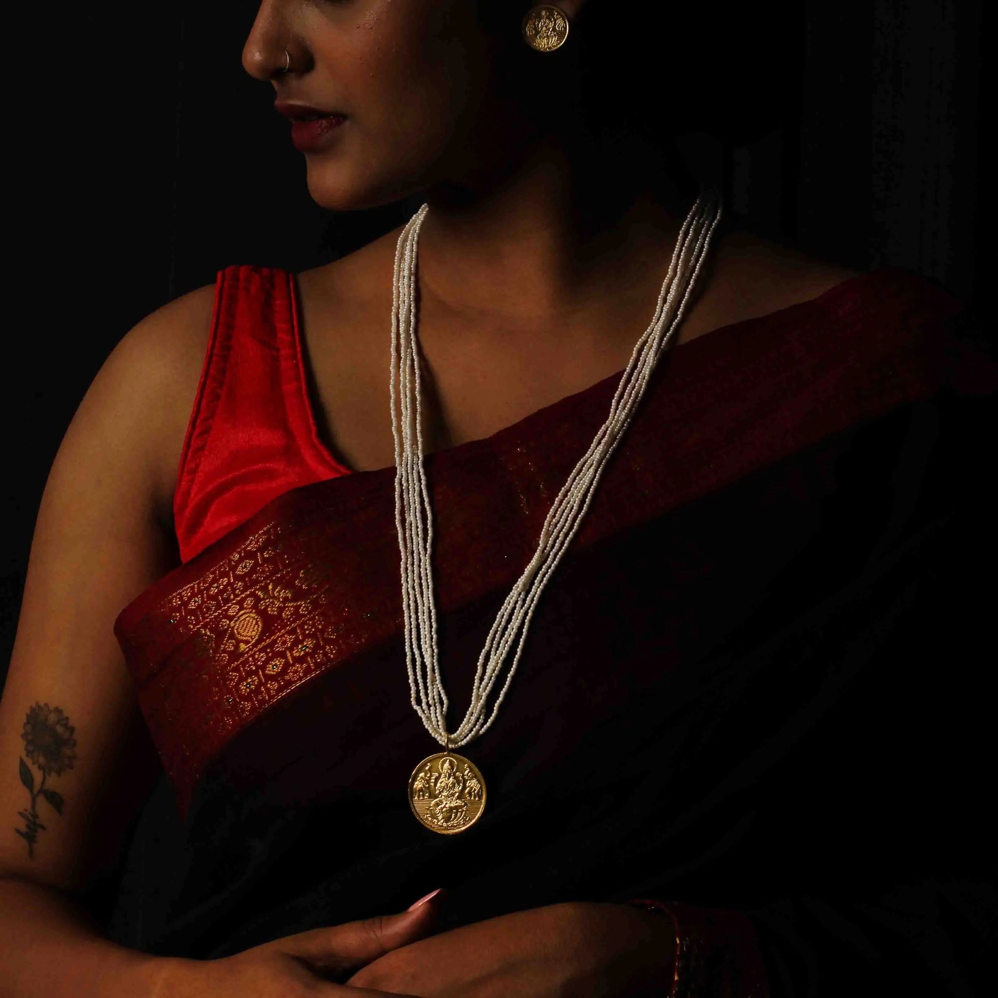 Silver Kuber Pearl Long Necklace