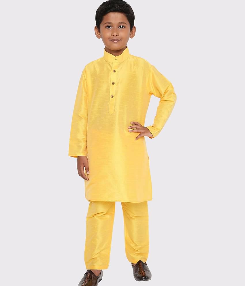 Maharaja Boys Silk Solid - Pattern Kurta Pant Set ( Yellow , Pack of 1 )