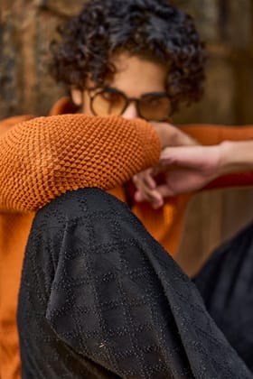 TEXTURED KNIT ZIP FRONT-XS / Carrot