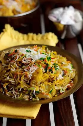Chaap Tikka Biryani With Raita