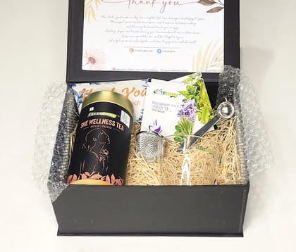 Freshville She Wellness Tea Box with Spoon Strainer and Cup 100gm