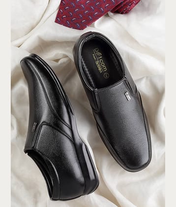 Action Black Men's Slip On Formal Shoes
