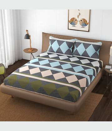 HIDECOR Microfiber Geometric Double Bedsheet with 2 Pillow Covers - Multicolor