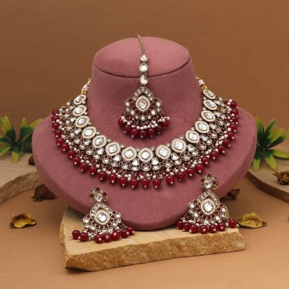 Royal Maroon Color Kundan Necklace Set-Necklace Length: 22.00 CM x Width: 4.00 CM / Maroon / Alloy With Good Quality Gold Plated