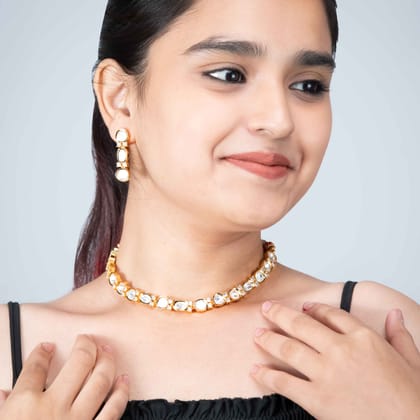 Golden Elegance Kundan Necklace set